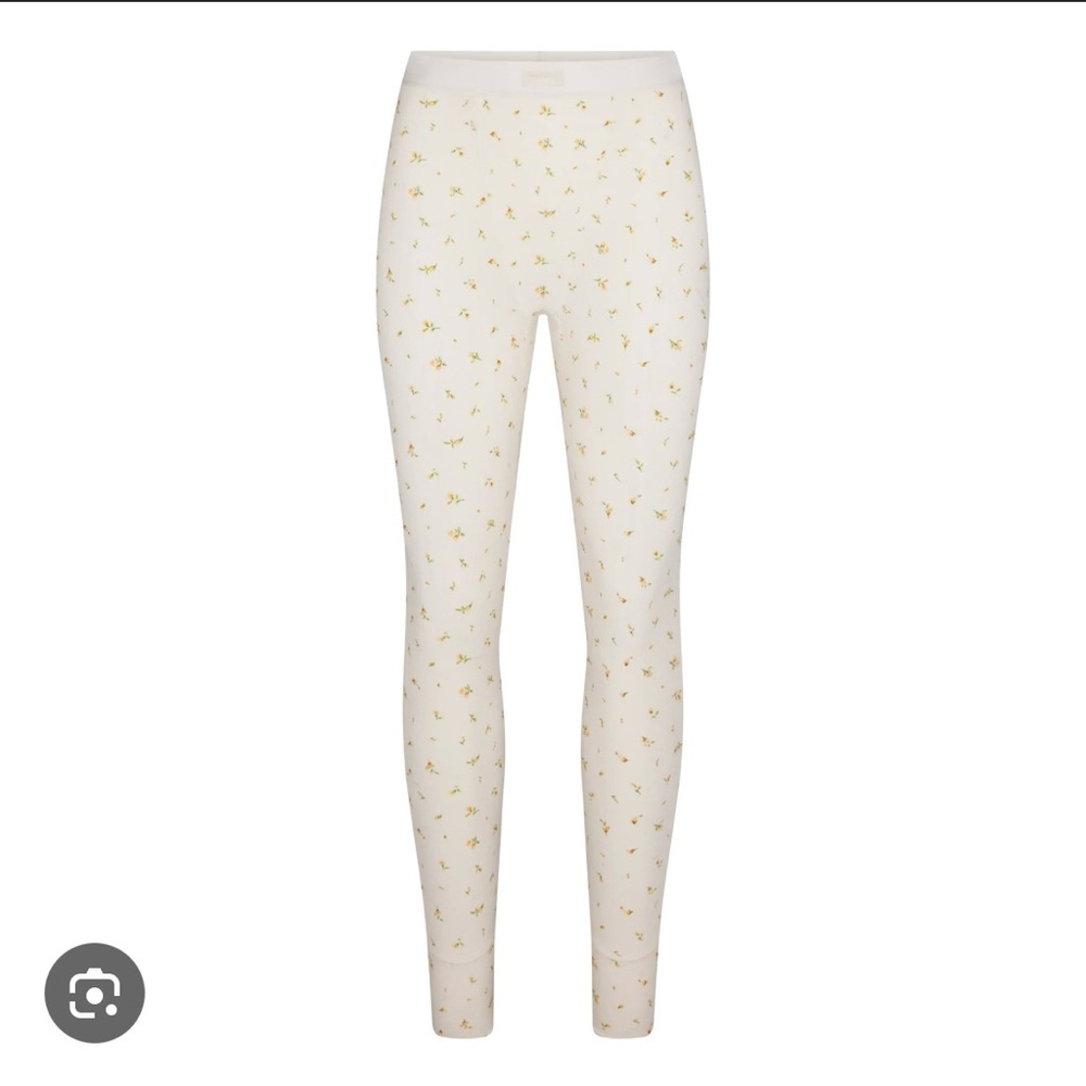 SKIMS MARIGOLD LEGGINGS (NWT)